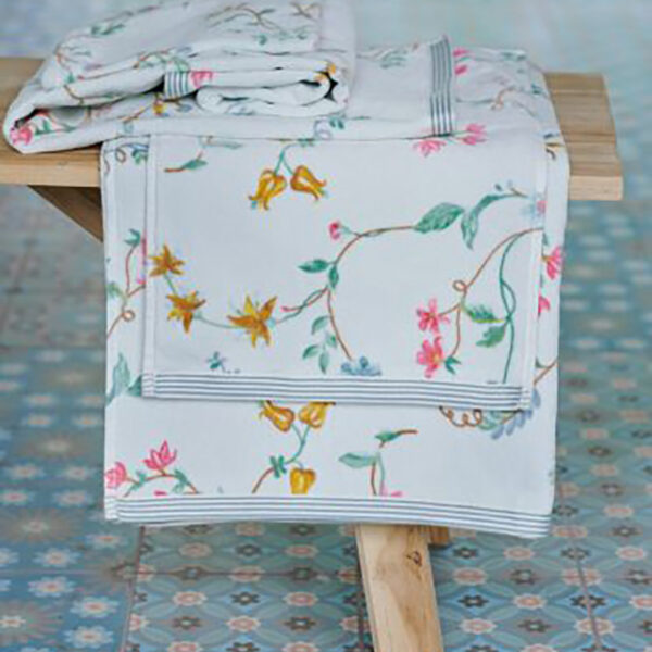 bath-textile-les-fleurs-white-flowers-70x140-pip-studio-217798_1