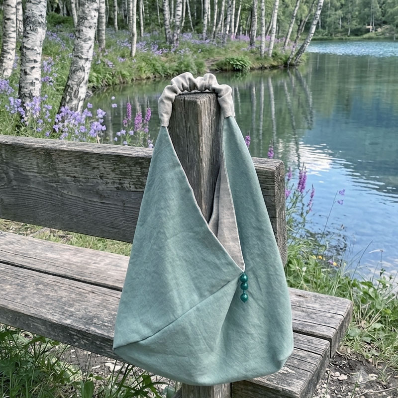 borsa-sacco-Frosty-Green-La-Bottega-di-Casa borsa a forma di sacco